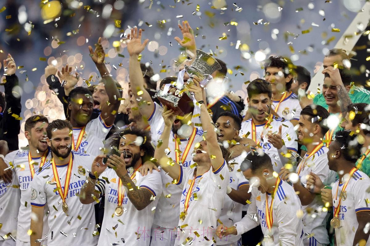 皇马官方:将直接飞去马拉加参加西班牙超级杯 皇马官方:将直接飞去马拉加参加西班牙超级杯